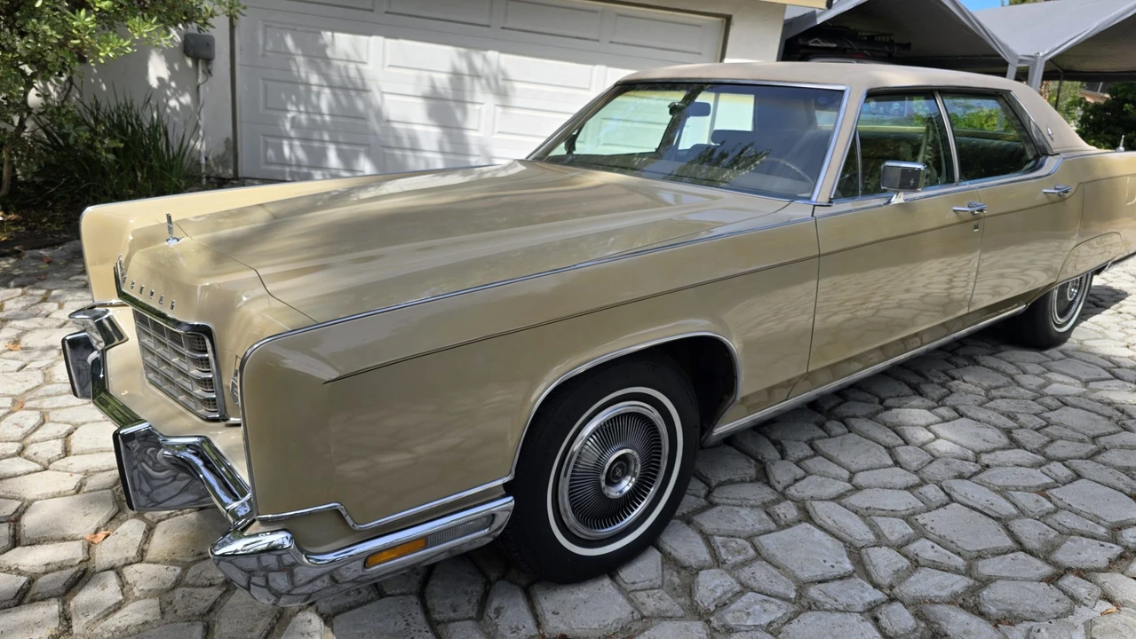 1973 Lincoln Continental 5th Gen - Image 3 of 31