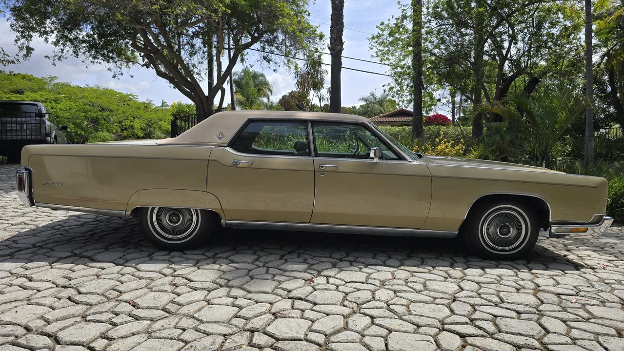 1973 Lincoln Continental 5th Gen - Image 11 of 31