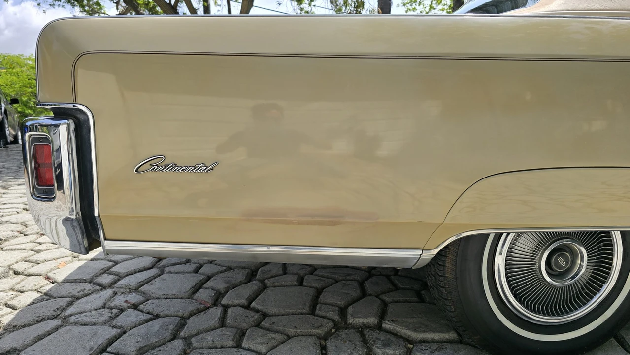 1973 Lincoln Continental 5th Gen - Image 23 of 31