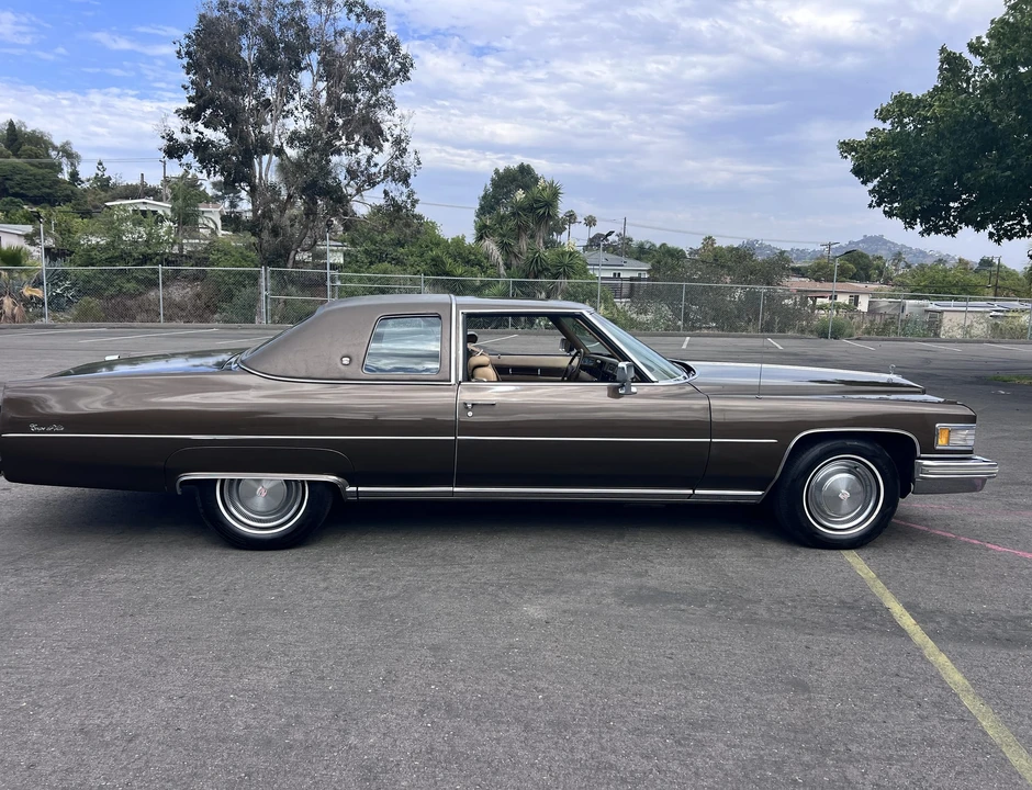 1976 Cadillac DeVille 4th Gen - Image 8 of 31