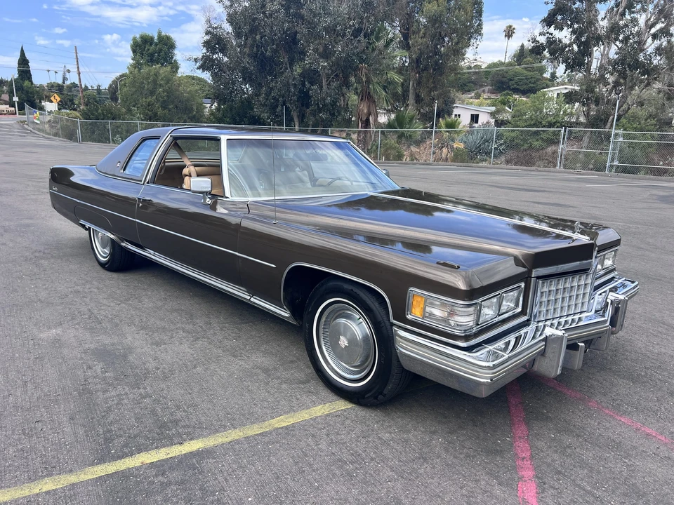 1976 Cadillac DeVille 4th Gen - Image 6 of 31