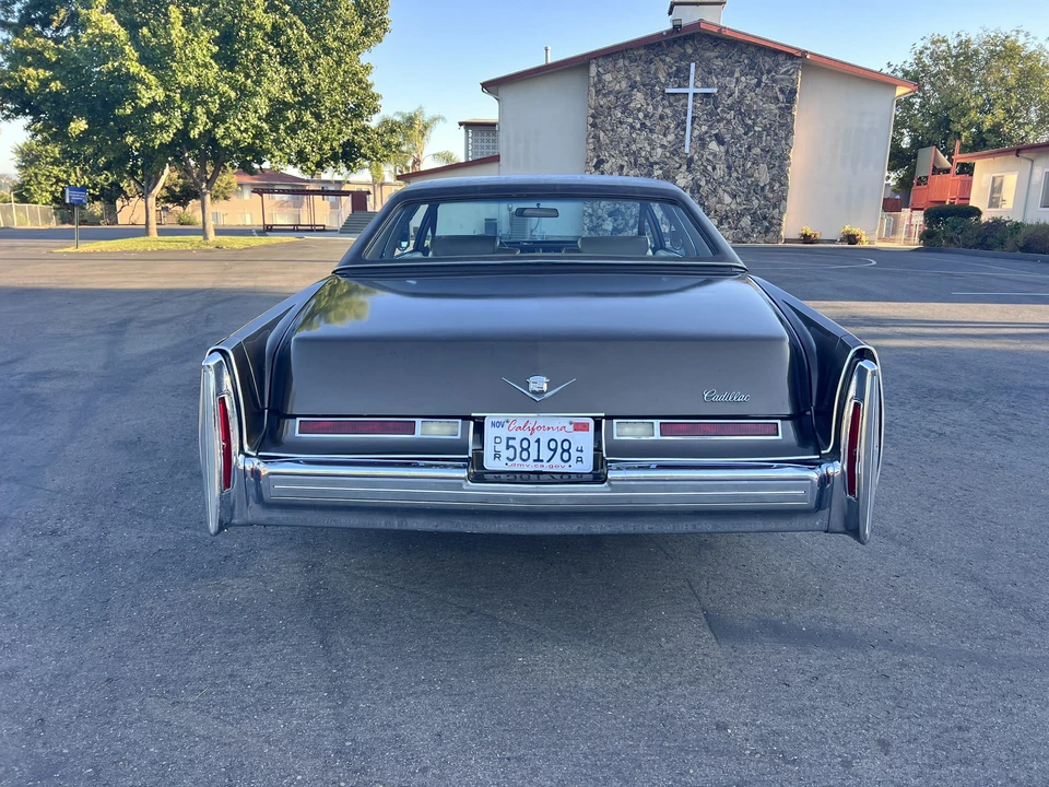 1976 Cadillac DeVille 4th Gen - Image 11 of 31