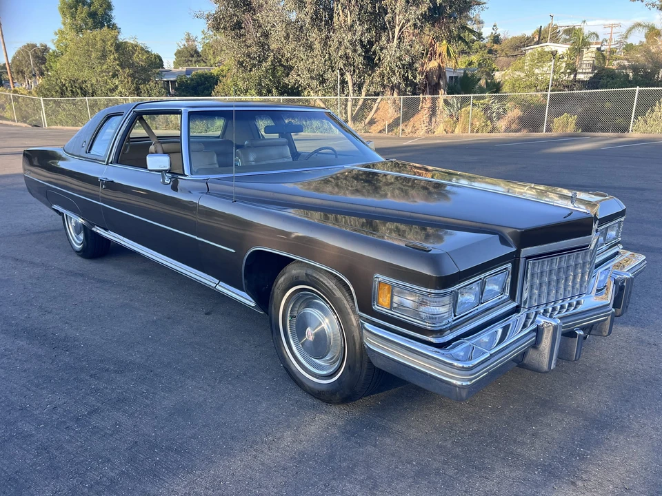 1976 Cadillac DeVille 4th Gen - Image 7 of 31