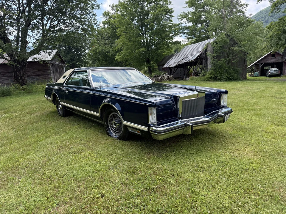 1977 Lincoln Continental Mark V - Image 5 of 31