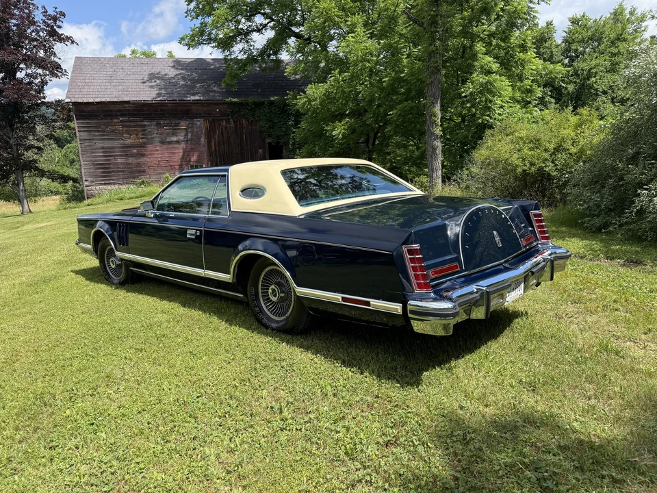 1977 Lincoln Continental Mark V - Image 21 of 31