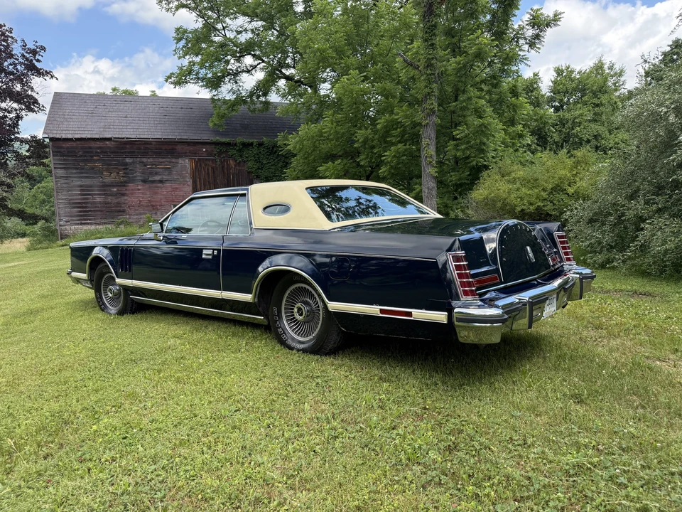 1977 Lincoln Continental Mark V - Image 20 of 31