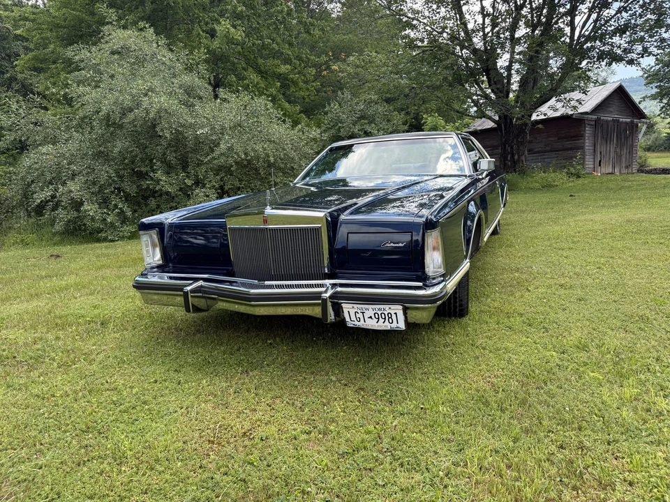 1977 Lincoln Continental Mark V - Image 9 of 31
