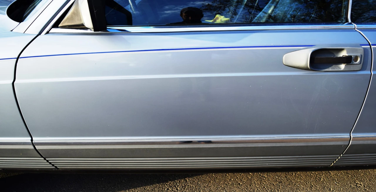 1982 Mercedes-Benz C126 S-Class Coupe - Image 17 of 31