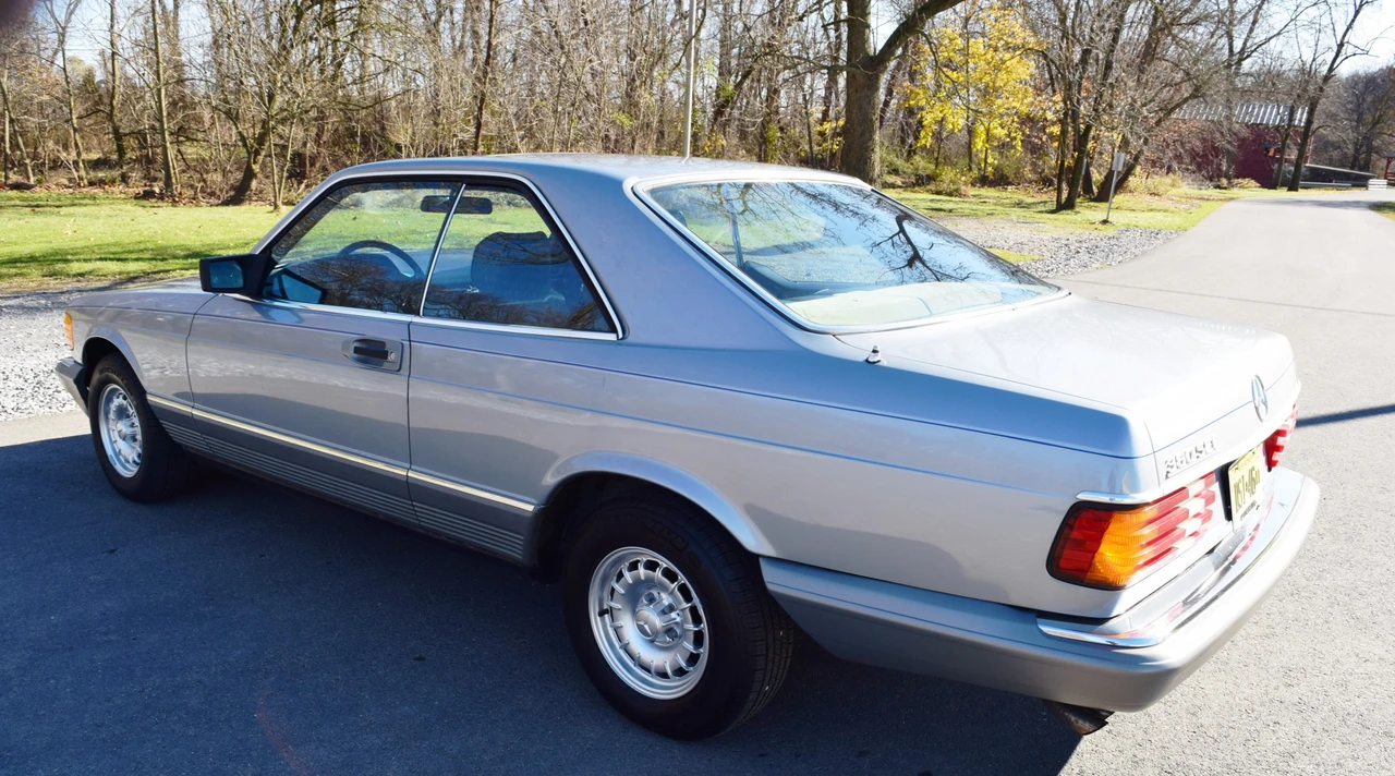 1982 Mercedes-Benz C126 S-Class Coupe - Image 9 of 31