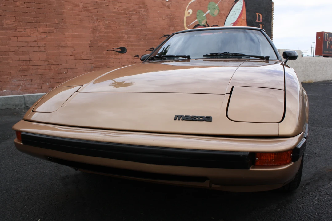 1983 Mazda RX-7 SA & FB - Image 2 of 31