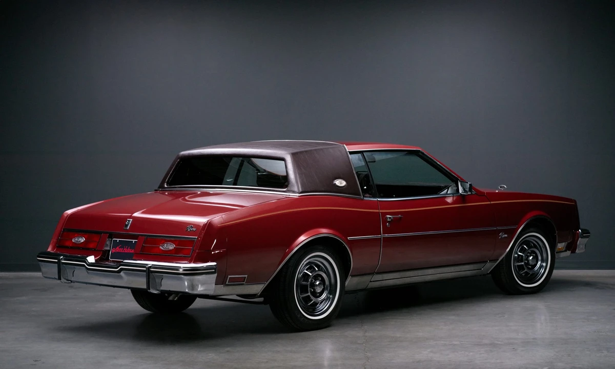 1985 Buick Riviera 4th-7th Gen - Image 10 of 31