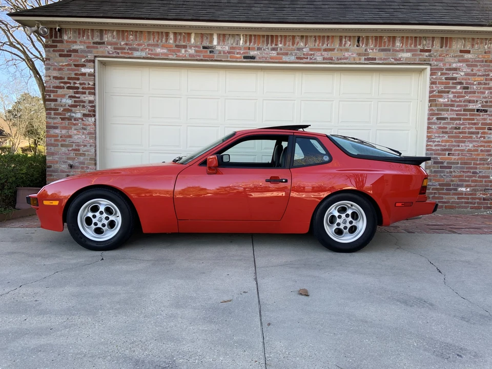 1985 Porsche 944 - Image 23 of 31