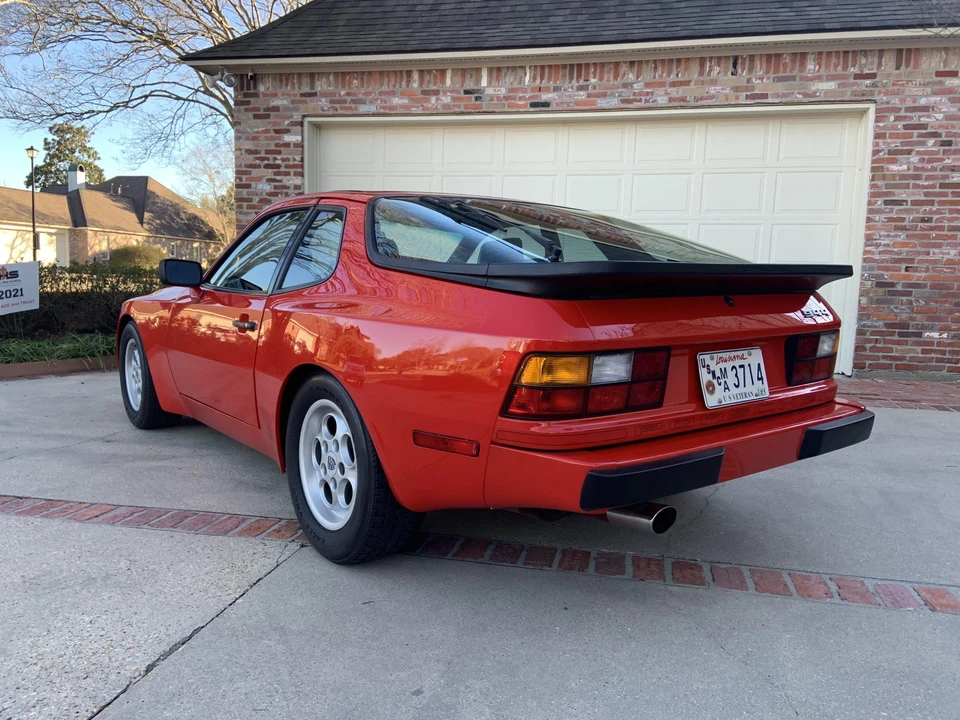 1985 Porsche 944 - Image 21 of 31