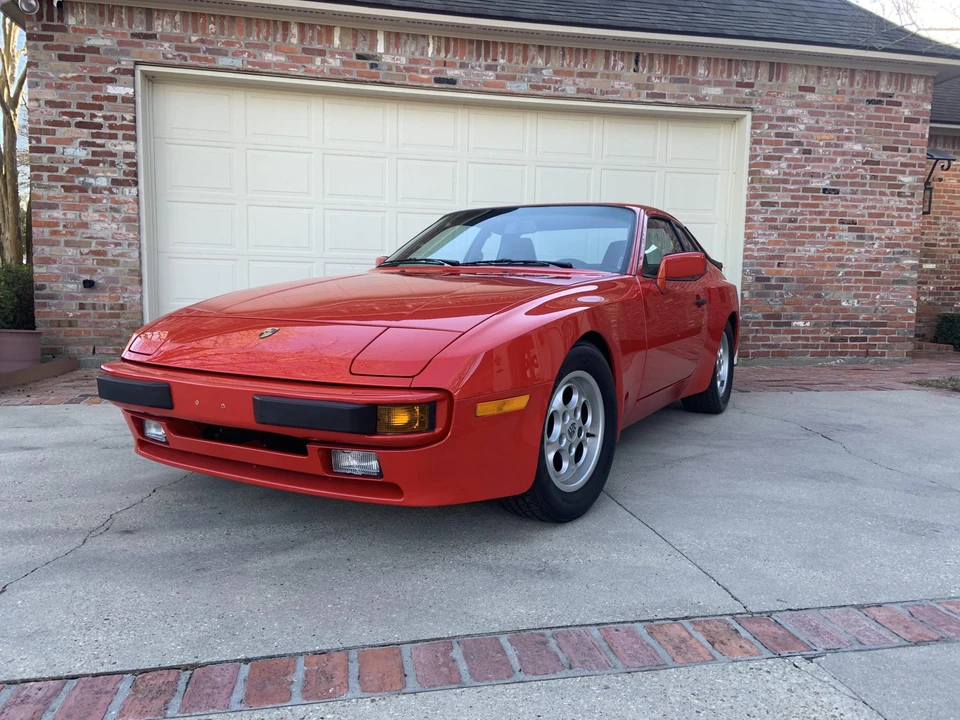 1985 Porsche 944 - Image 3 of 31