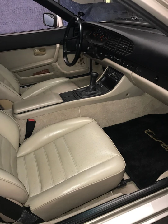 1986 Porsche 944 Turbo - Image 7 of 22