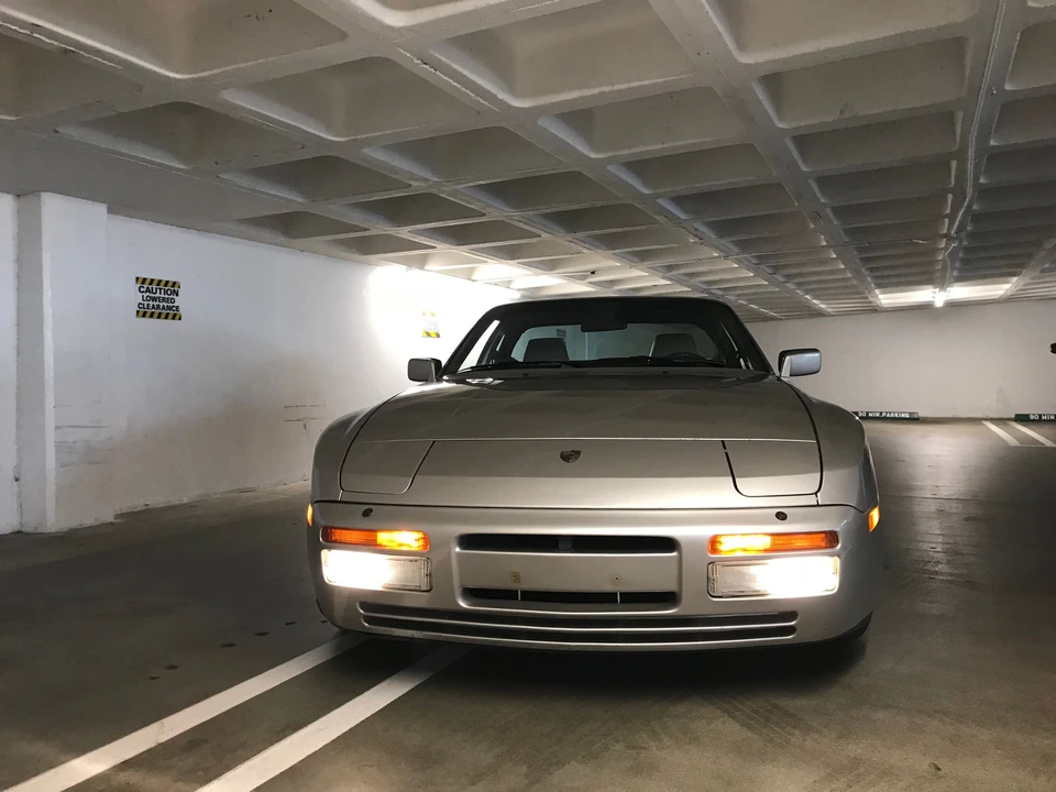 1986 Porsche 944 Turbo - Image 5 of 22