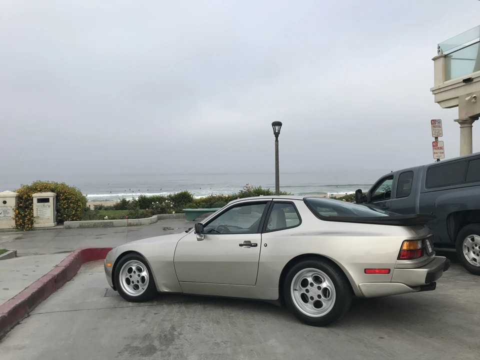 1986 Porsche 944 Turbo - Image 5 of 31