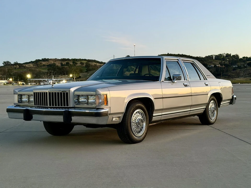 1987 Mercury Grand Marquis - Image 21 of 31