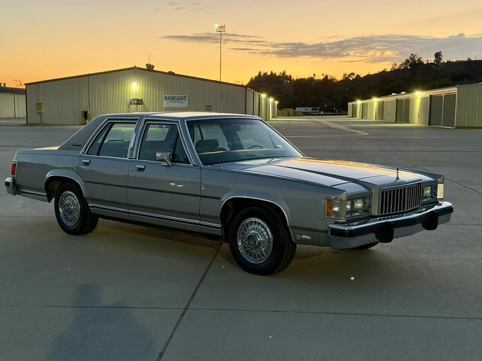 1987 Mercury Grand Marquis - Image 15 of 31