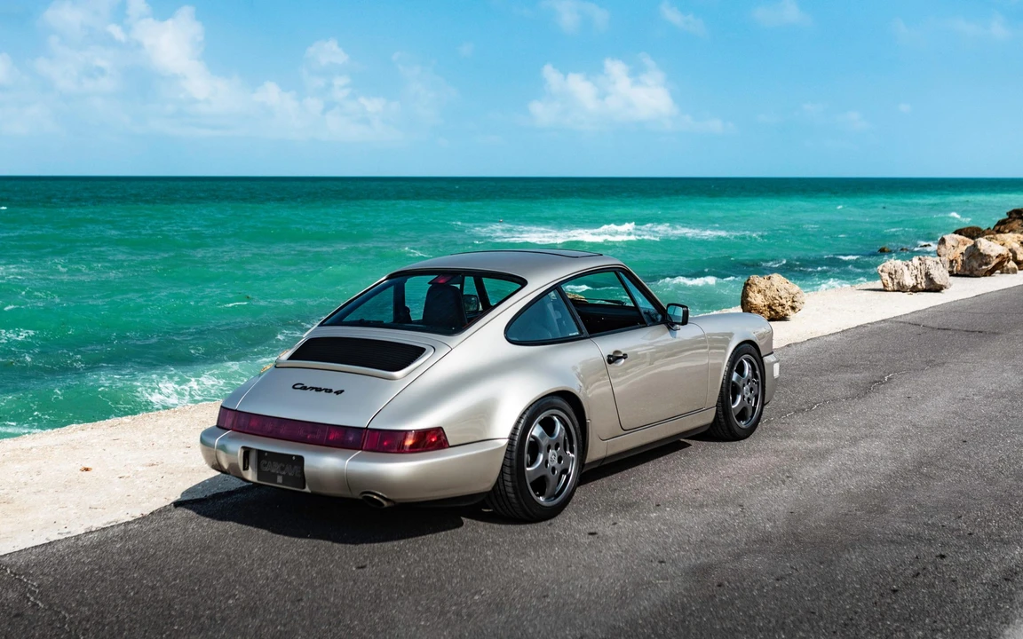 1989 Porsche 964 Carrera 4 - Image 5 of 31