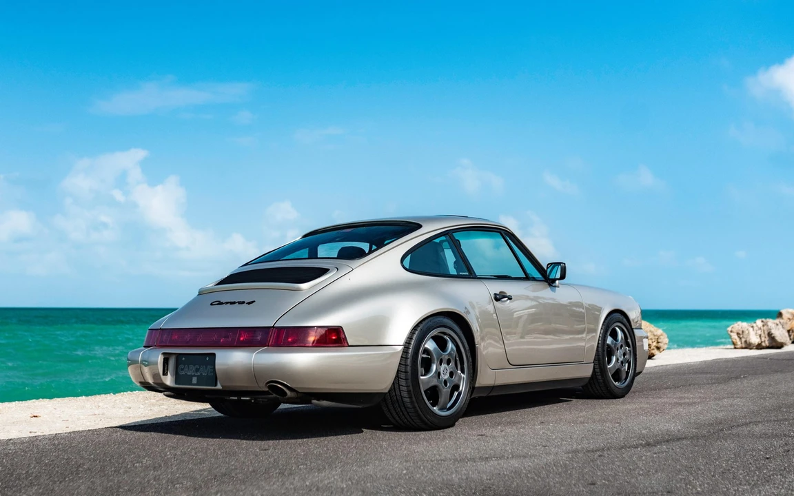 1989 Porsche 964 Carrera 4 - Image 6 of 31