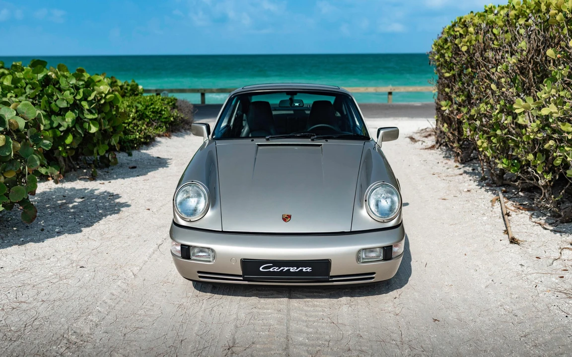 1989 Porsche 964 Carrera 4 - Image 16 of 31