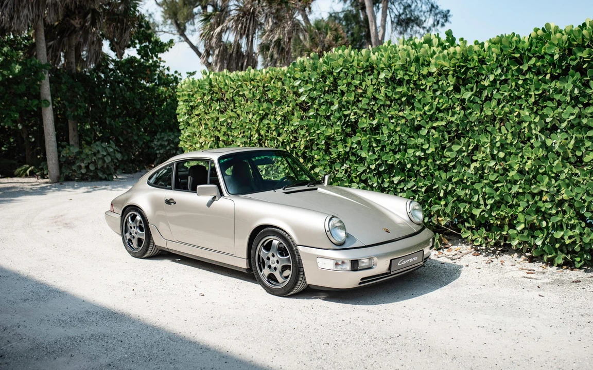 1989 Porsche 964 Carrera 4 - Image 23 of 31