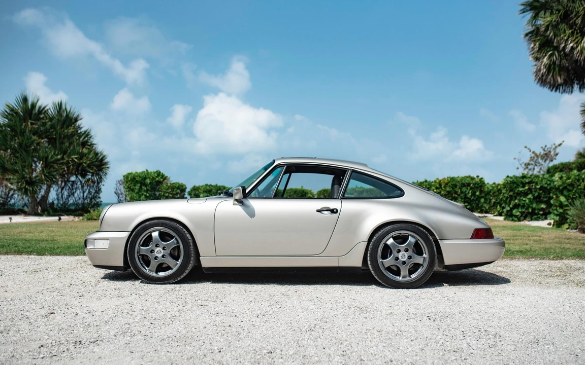 1989 Porsche 964 Carrera 4 - Image 29 of 31