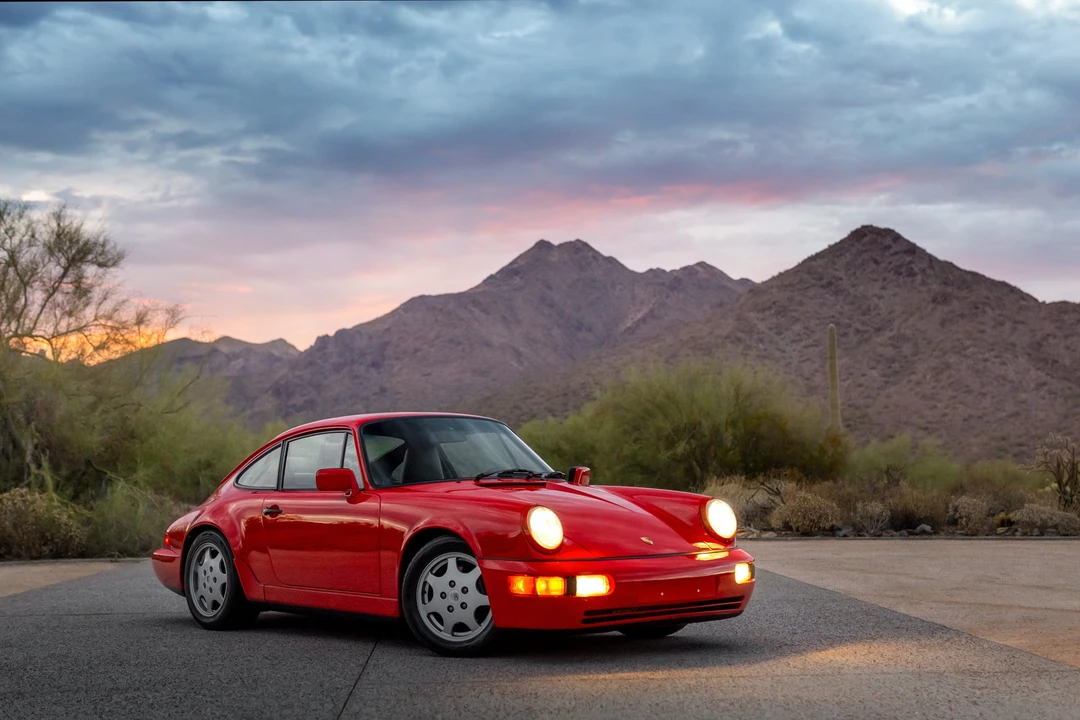 1989 Porsche 964 Carrera 4 - Image 15 of 31