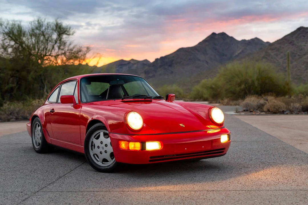 1989 Porsche 964 Carrera 4 - Image 10 of 31