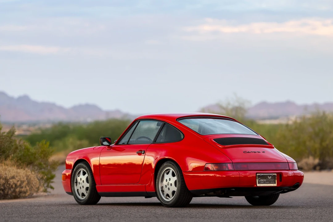 1989 Porsche 964 Carrera 4 - Image 25 of 31