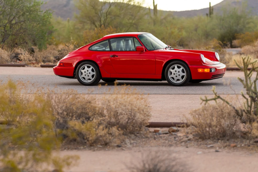 1989 Porsche 964 Carrera 4 - Image 17 of 31