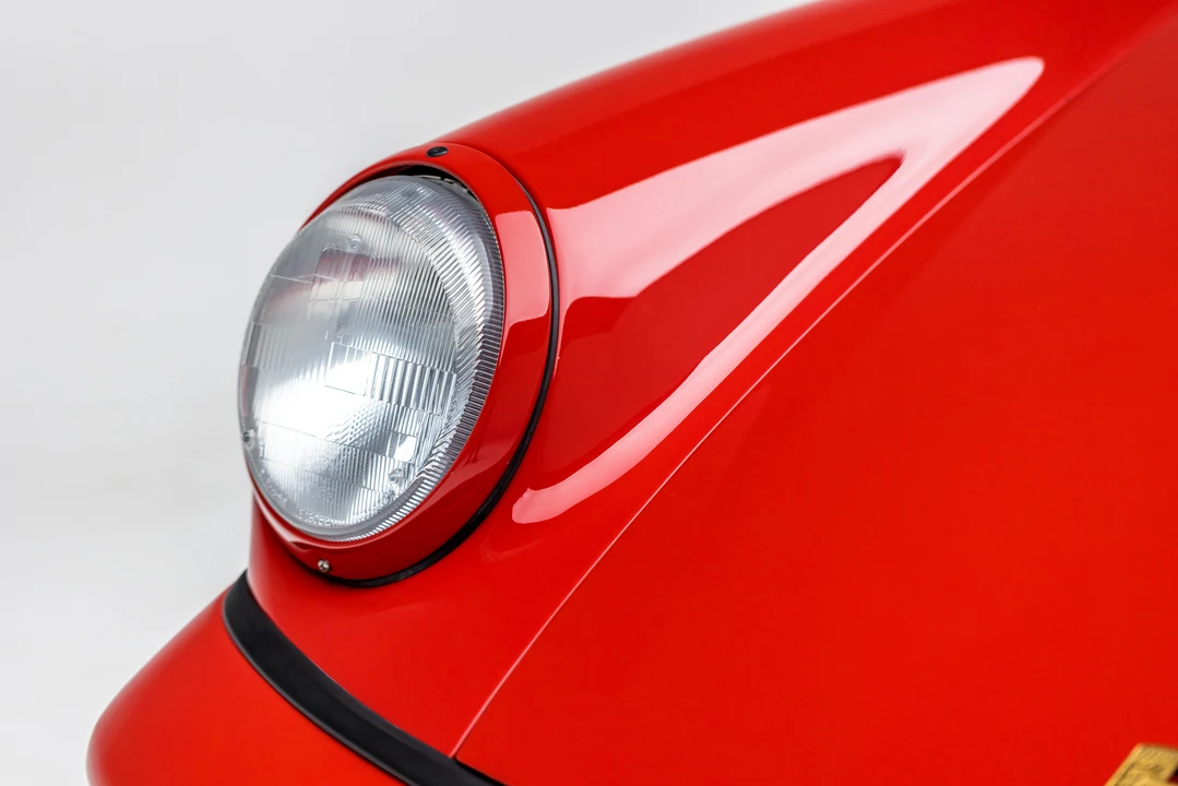 1989 Porsche 964 Carrera 4 - Image 29 of 31