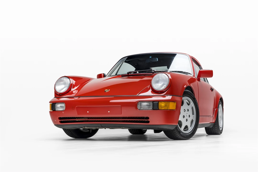 1989 Porsche 964 Carrera 4 - Image 9 of 31