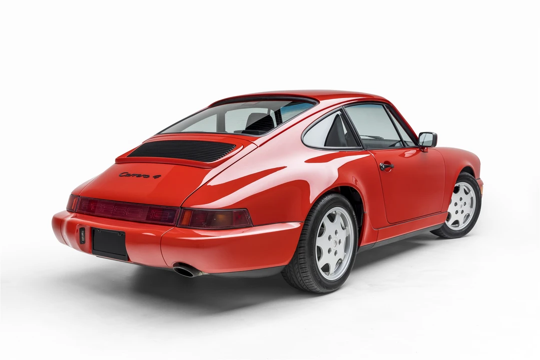 1989 Porsche 964 Carrera 4 - Image 17 of 31