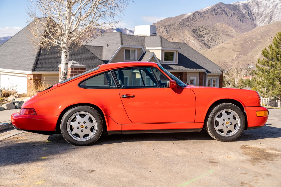 1989 Porsche 964 Carrera 4 - Image 9 of 31