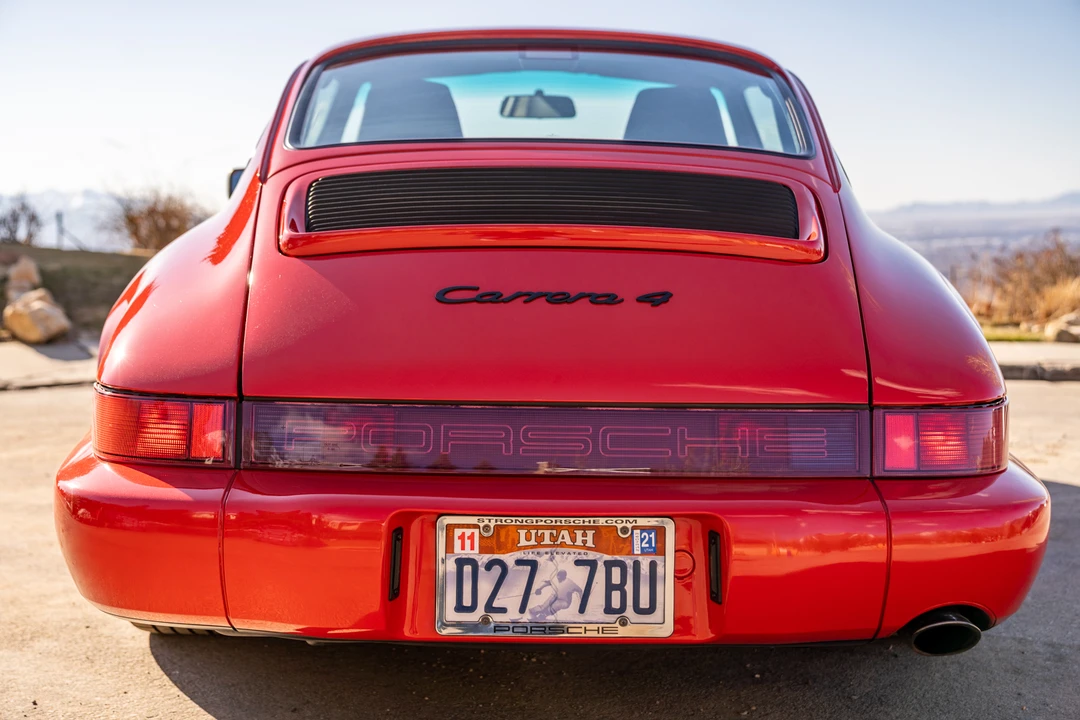 1989 Porsche 964 Carrera 4 - Image 7 of 31