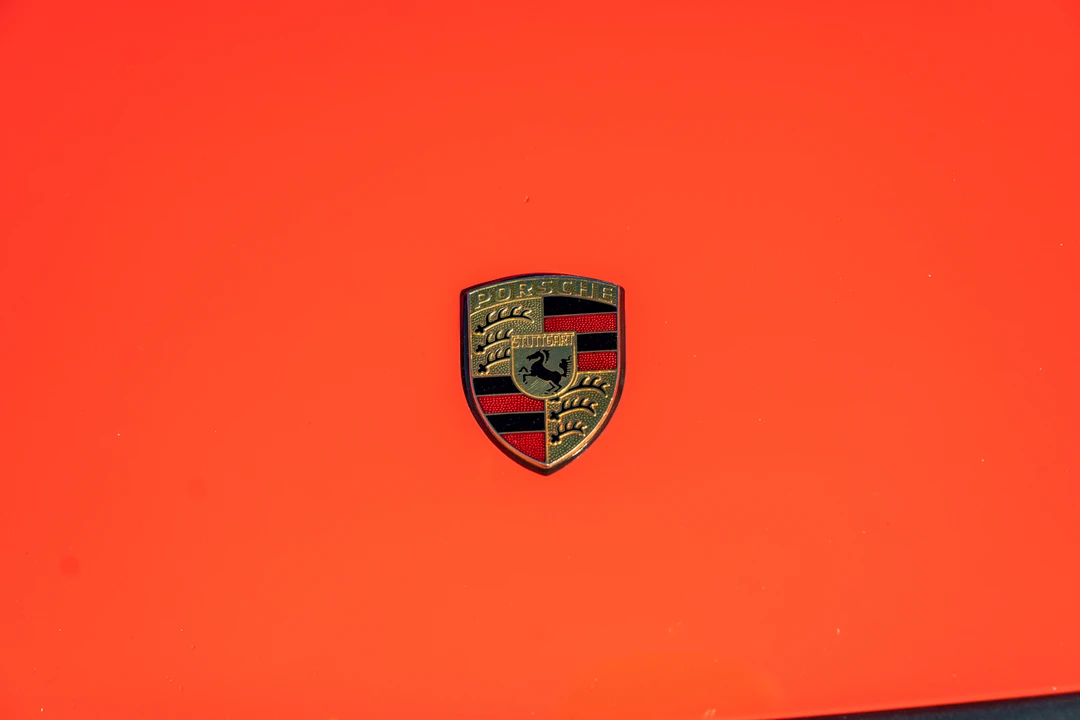 1989 Porsche 964 Carrera 4 - Image 15 of 31