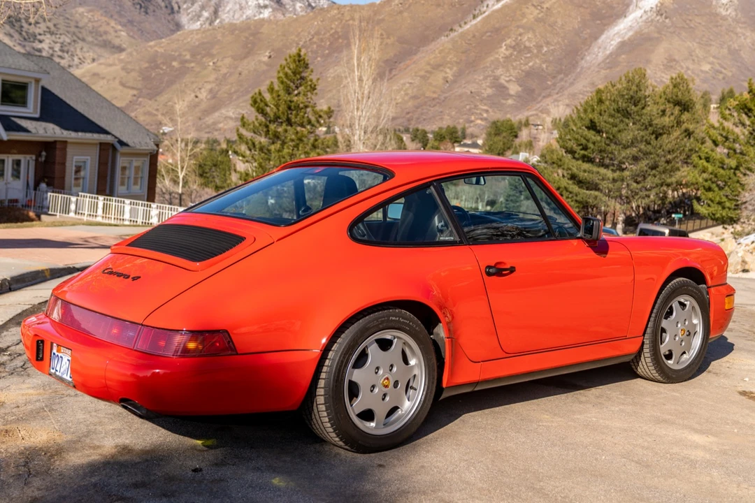 1989 Porsche 964 Carrera 4 - Image 8 of 31