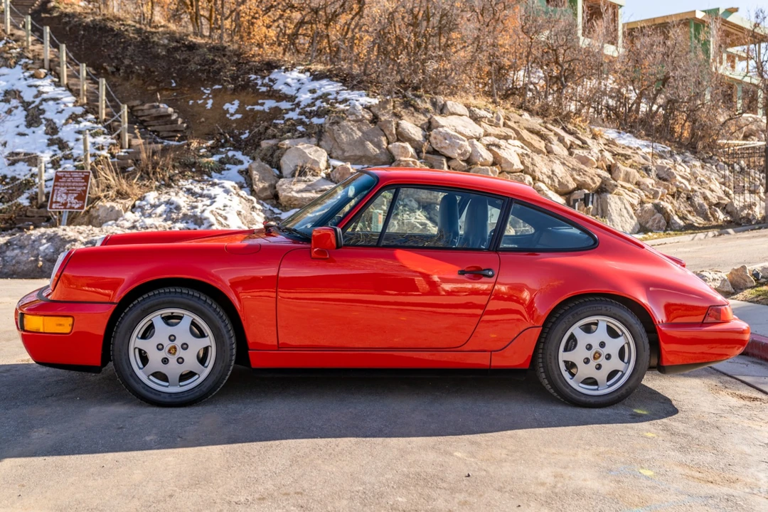 1989 Porsche 964 Carrera 4 - Image 5 of 31