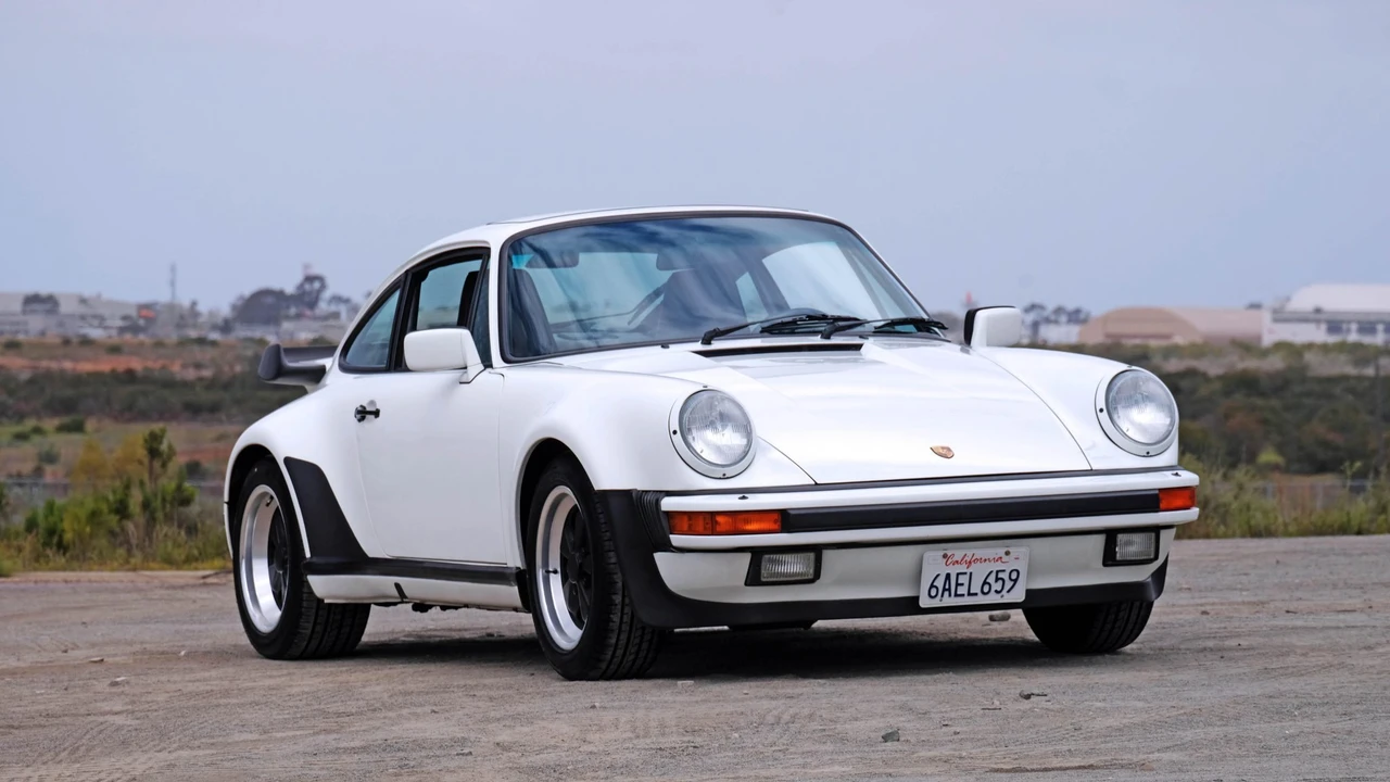 1989 Porsche 930 Turbo - Image 7 of 31
