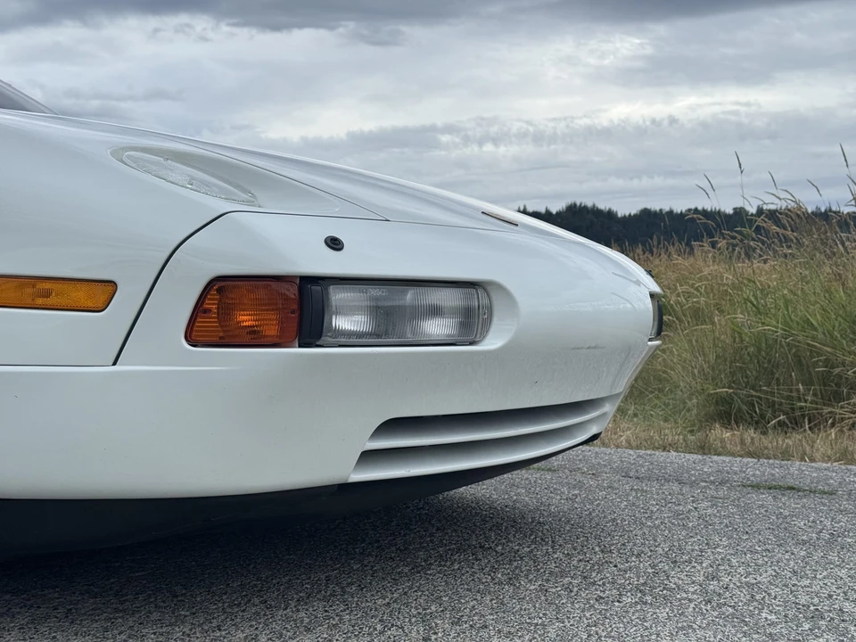 1989 Porsche 928 S4 - Image 22 of 31