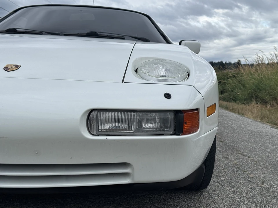 1989 Porsche 928 S4 - Image 28 of 31