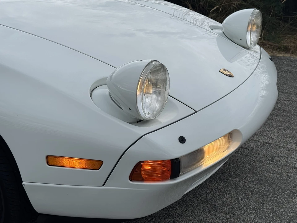 1989 Porsche 928 S4 - Image 17 of 31