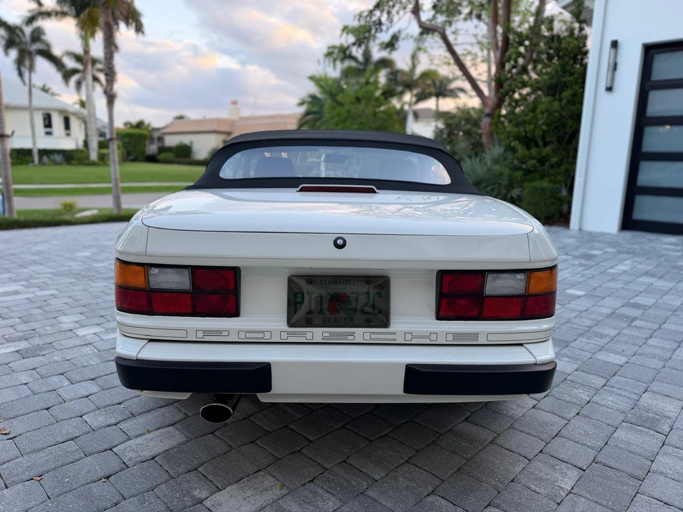 1990 Porsche 944 S2 - Image 29 of 31