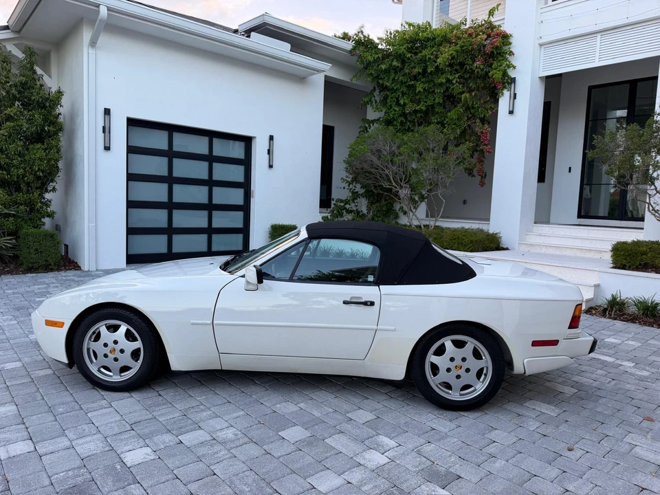 1990 Porsche 944 S2 - Image 26 of 31