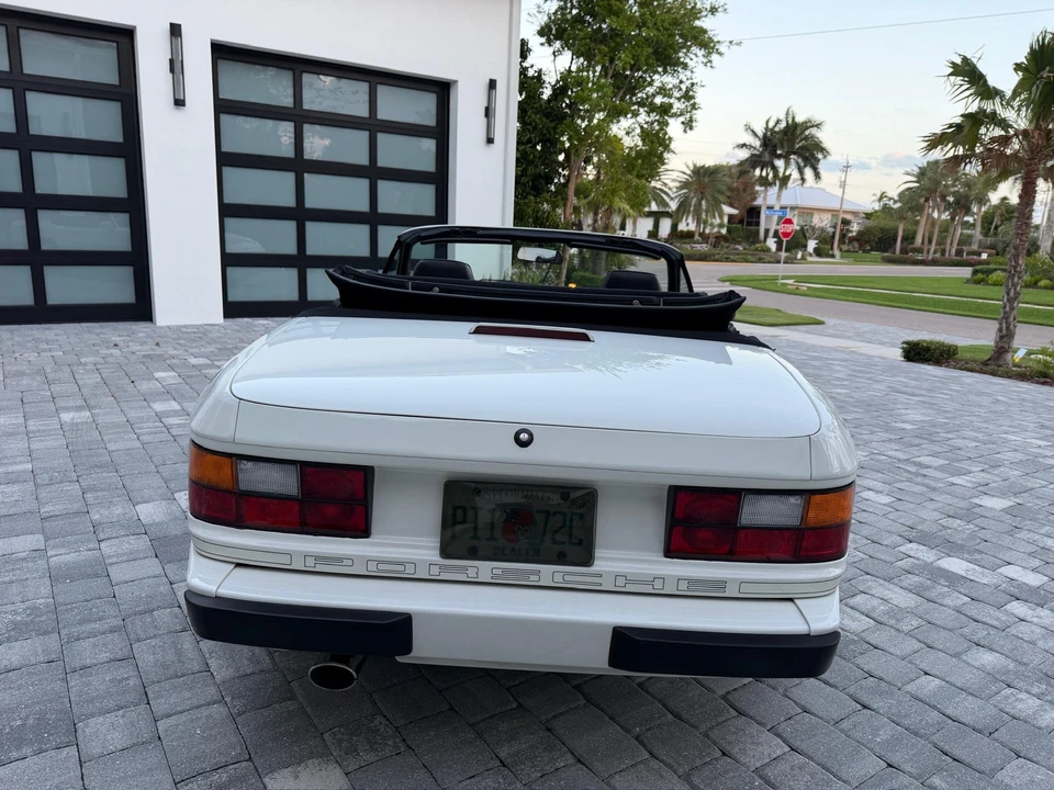 1990 Porsche 944 S2 - Image 12 of 31