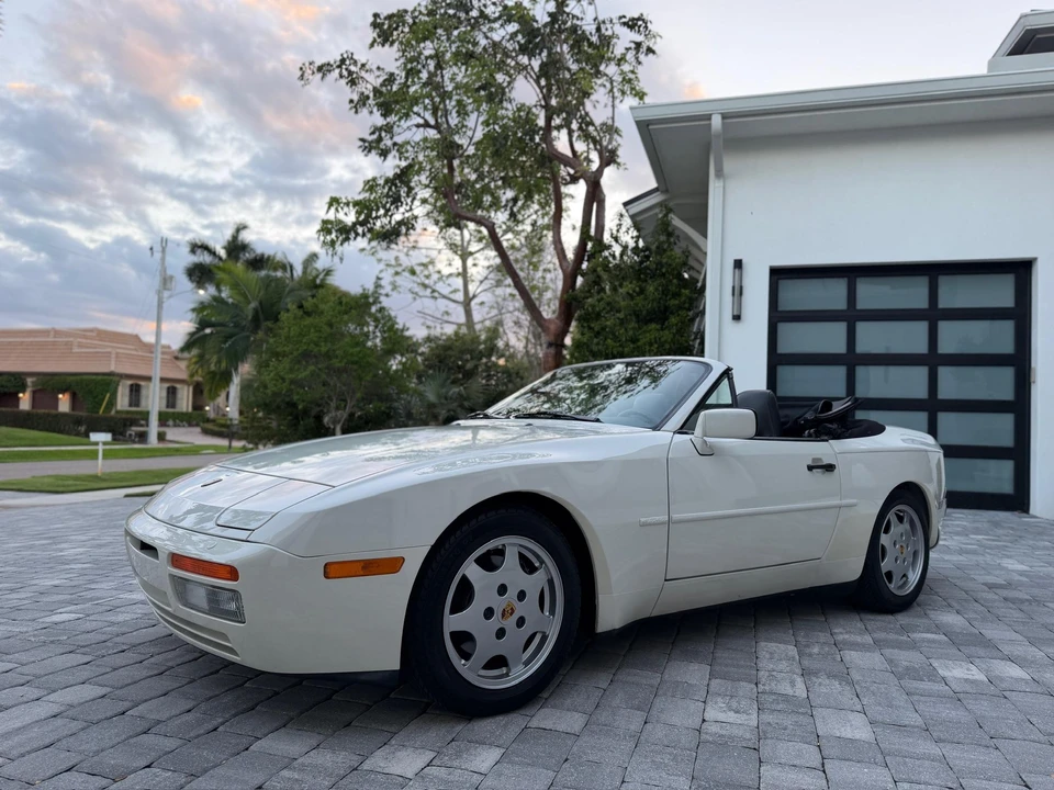 1990 Porsche 944 S2 - Image 5 of 31