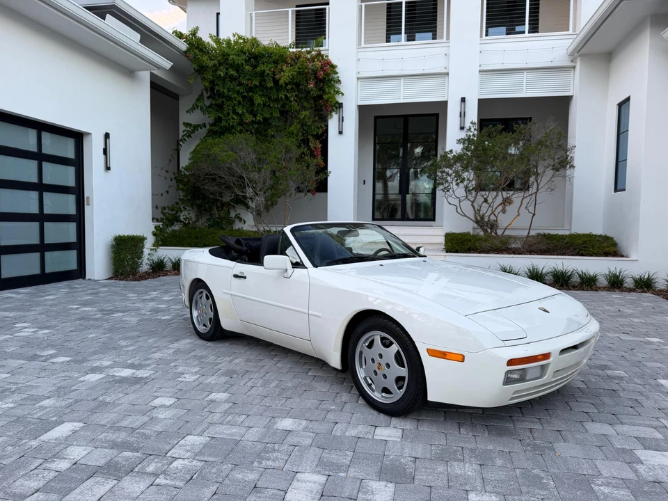 1990 Porsche 944 S2 - Image 18 of 31