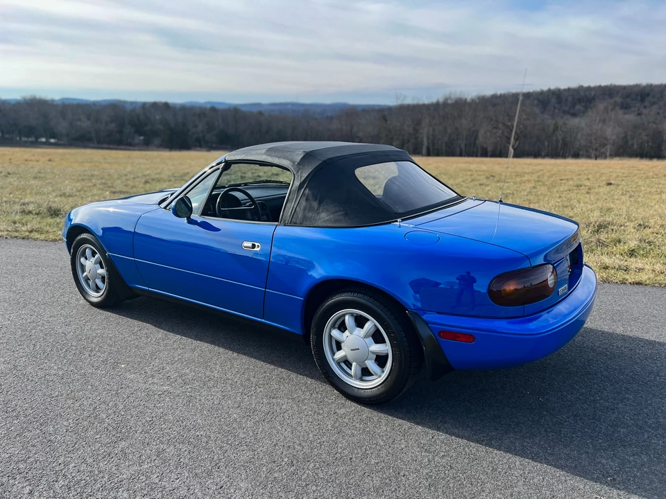 1991 Mazda NA MX-5 Miata - Image 27 of 31